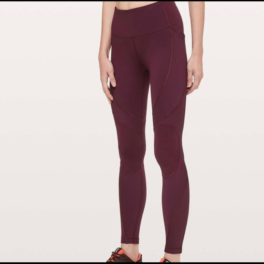 Lululemon Full-On® Luxtreme  Legging. Great previously owned condition!